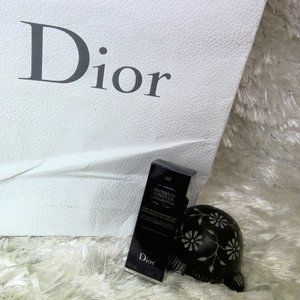 Dior Forever Undercover Foundation 060